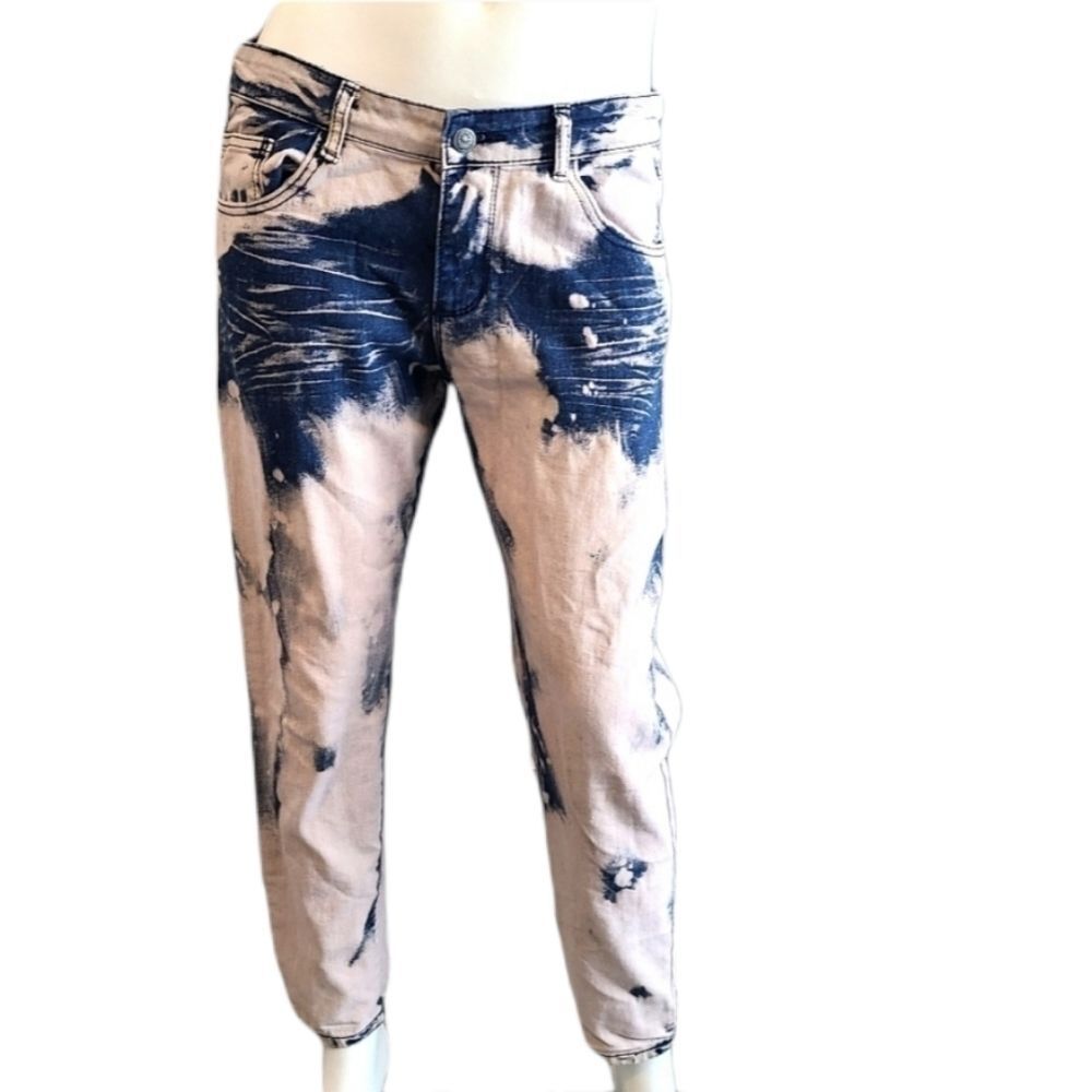 Akademiks Bleach Wash Jean's sz 11